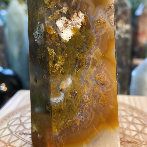 🎄SALE🎄River Agate Crystal Tower! - Picture 9 of 9